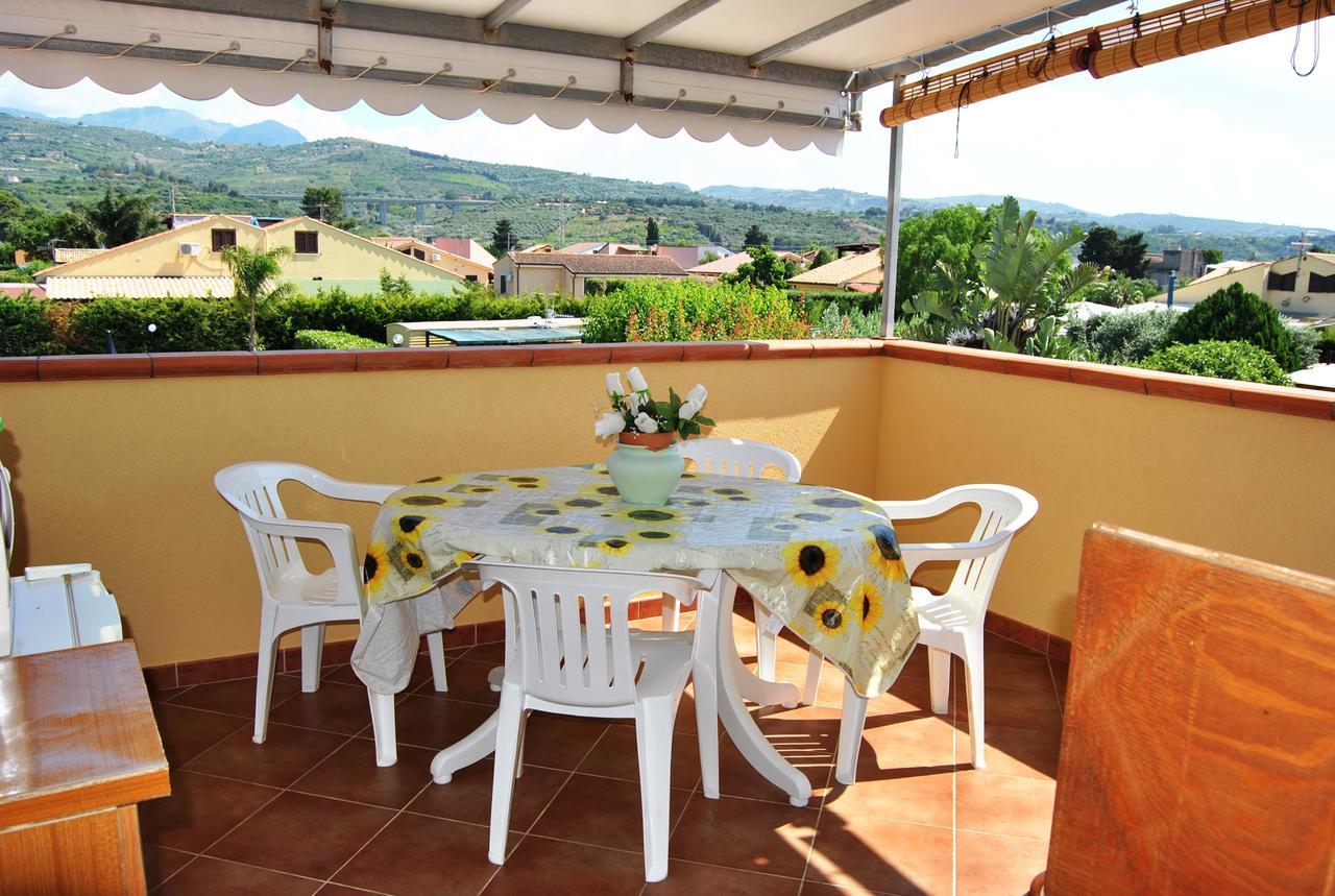Case Vacanze Paradise Beach Vicino Cefalù PISCINA APERTA Campofelice Di Roccella Exterior foto