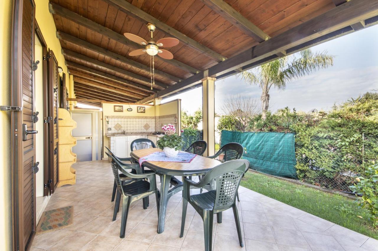 Case Vacanze Paradise Beach Vicino Cefalù PISCINA APERTA Campofelice Di Roccella Exterior foto